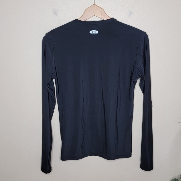 Under Armour | Fitted Black Long Sleeve Wicking Tee Size boys XL - Picture 5 of 5